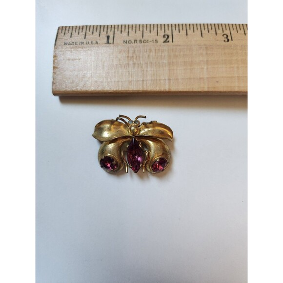 Vintage Czecho Gold Tone Purple Glass Insect Brooch Pin - Picture 3 of 5